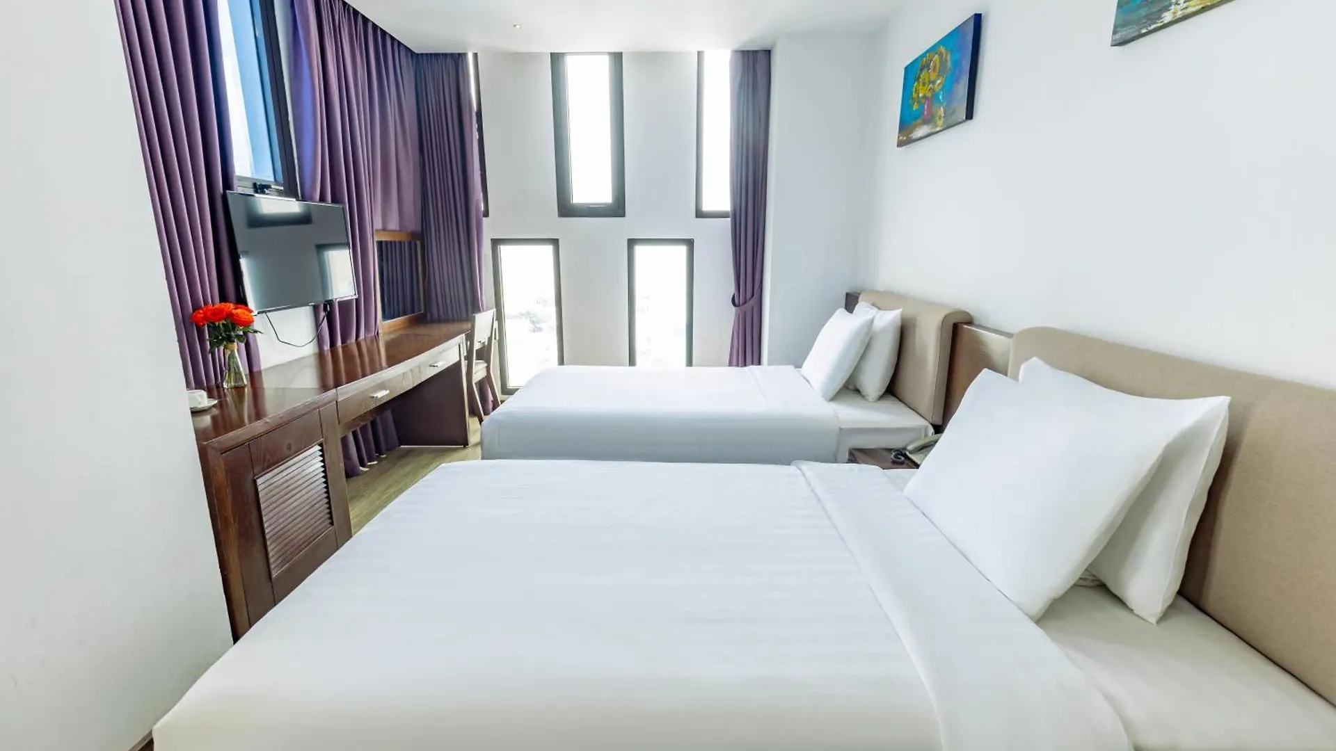 Golden Sun Apartment By New Sky Travel Da Nang Hotel