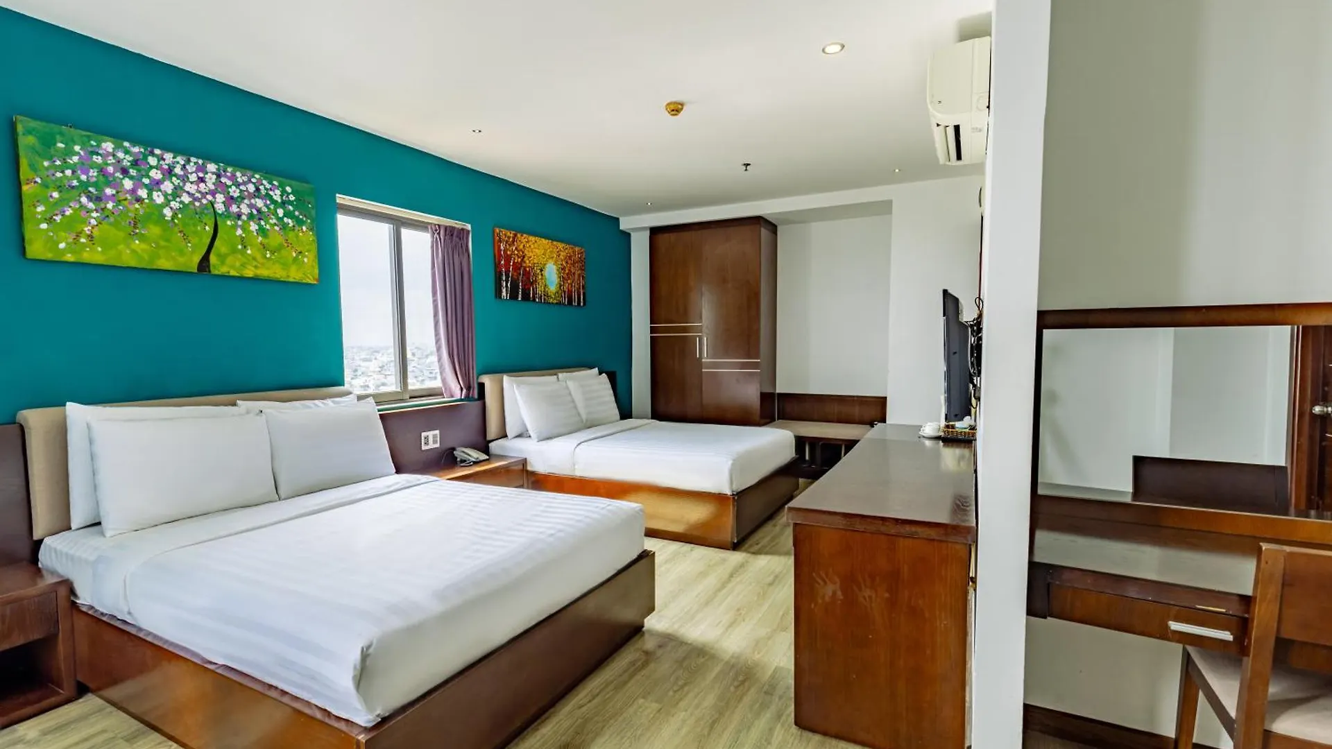 Golden Sun Apartment By New Sky Travel Da Nang